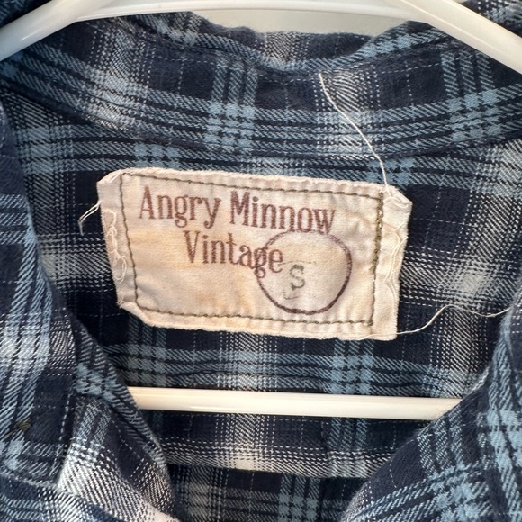 Angry Minnow Blue Flannel Old Style Patch, Gas Station Eddie , Unisex - Picture 2 of 3